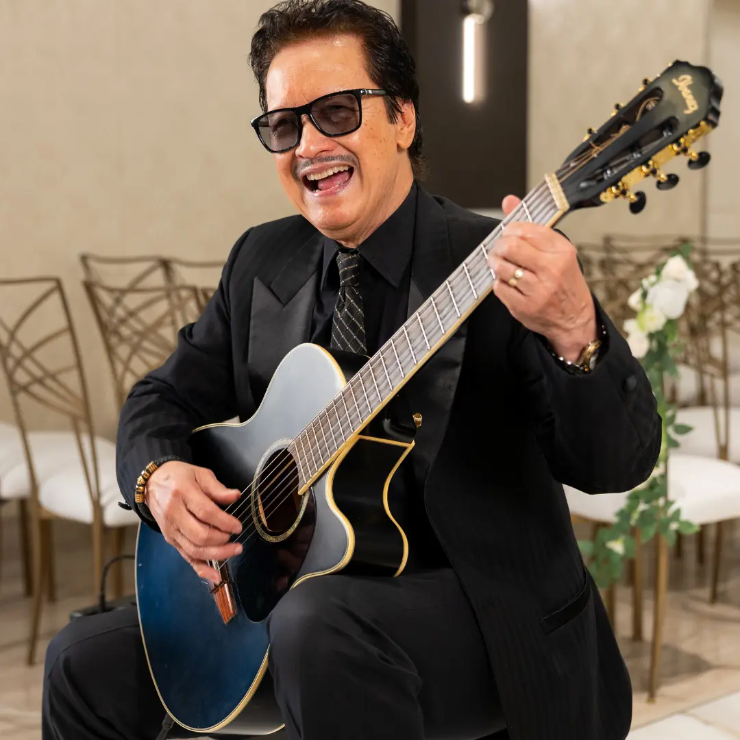 Danny Mac Guitar Player